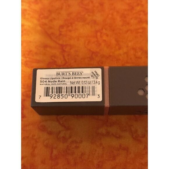 Burt’s Bees 100% Natural Glossy Lipstick, Nude Rain - Picture 2 of 3